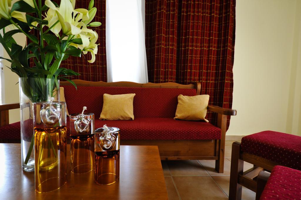 Verga Apartments & Suites Kalamata Eksteriør billede